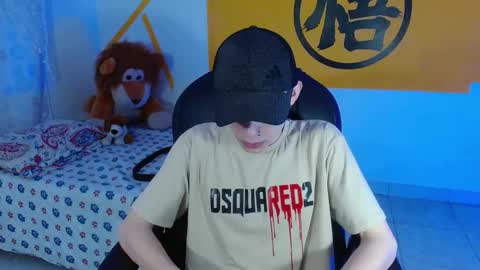 Snapshot of matthewboy_ chatting on January 7, 5:43 am MatthewBoy online show from January 7, 5:43 am