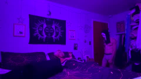 matthewc281 online show from November 2, 7:22 am