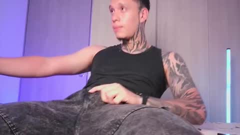 Matt online show from November 10, 5:12 pm