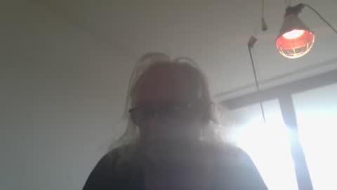 Matthias online show from October 19, 10:16 am