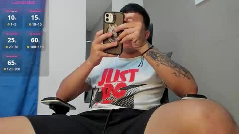 Snapshot of mattiwsmorris_ chatting on January 15, 2:27 am mattiwsmorris_ online show from January 15, 2:27 am