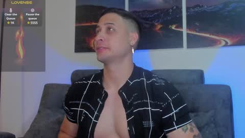 mattsaill_ online show from January 22, 1:42 am