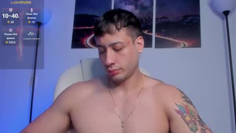 mattsaill_ online show from October 31, 11:00 am