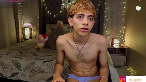 matty_spark online show from December 15, 2:32 pm