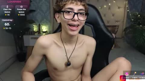 matty_spark online show from February 23, 12:46 pm