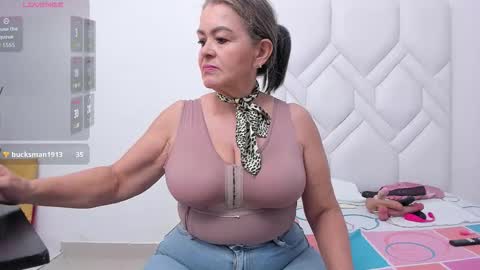 Snapshot of mature_hard_ chatting on November 22, 8:08 pm ISABEL online show from November 22, 8:08 pm