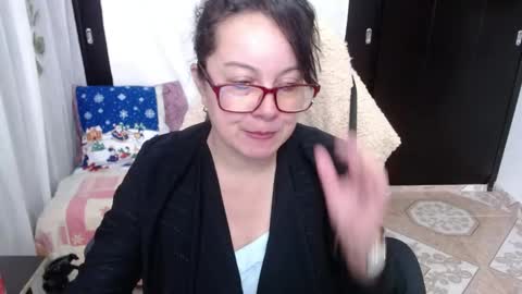 Sonia online show from December 13, 3:21 pm