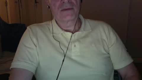 maturehotman online show from January 2, 8:46 pm