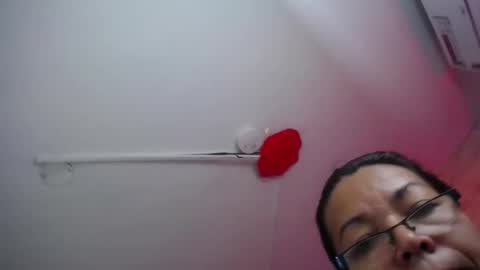 Snapshot of maturepure_ chatting on October 30, 8:20 pm maturepure_ online show from October 30, 8:20 pm