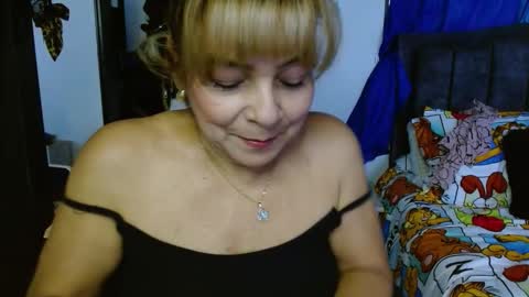 Snapshot of maturetigress4c chatting on October 14, 2:40 pm Cecilia online show from October 14, 2:40 pm