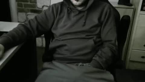 Mattias online show from December 11, 1:37 am