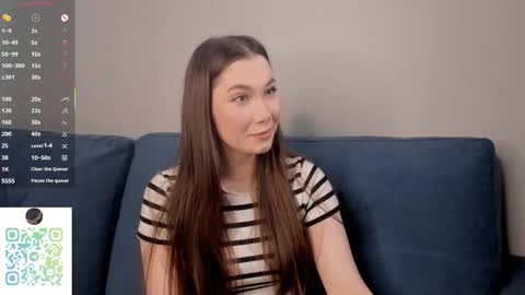 Snapshot of mauddenmon chatting on September 21, 3:13 pm Lucy online show from September 21, 3:13 pm
