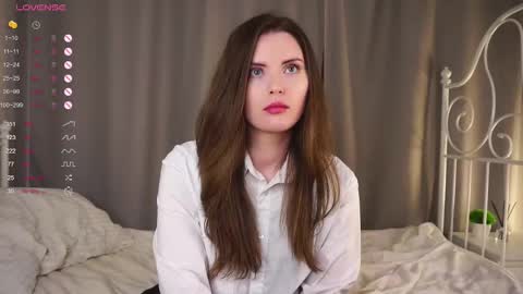 Lily online show from February 10, 11:02 pm