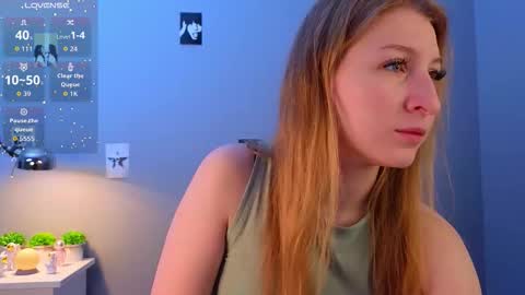 Snapshot of maureencoombs chatting on November 29, 4:26 am maureencoombs online show from November 29, 4:26 am