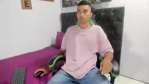 MAURICIO online show from March 4, 2:06 am