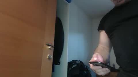 Snapshot of mauro1971 chatting on November 14, 8:02 am mauro1971 online show from November 14, 8:02 am