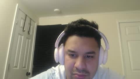 Snapshot of mauro656 chatting on November 17, 6:52 am mauro656 online show from November 17, 6:52 am