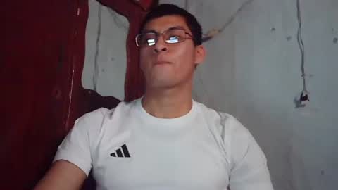 Mauro online show from January 7, 11:07 pm