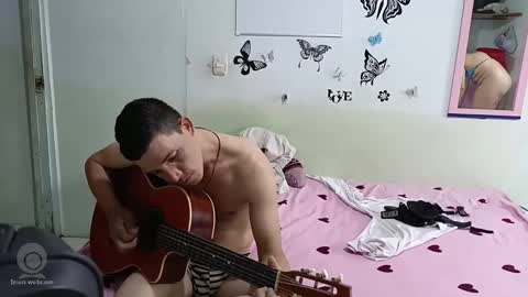 mauroluxandra online show from February 10, 10:09 pm