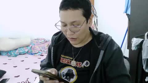 mauroluxandra online show from January 12, 9:47 am