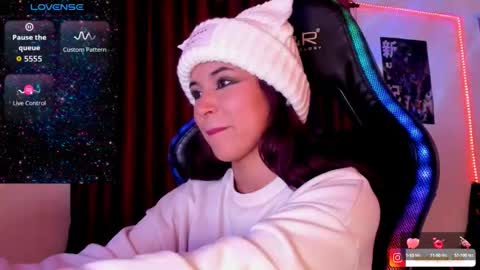 Hilary online show from September 18, 11:07 pm