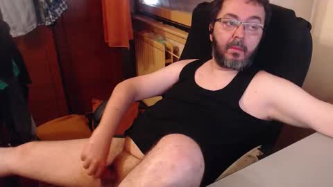 Snapshot of max818k chatting on September 14, 6:34 am Max online show from September 14, 6:34 am