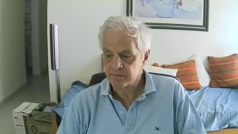 Snapshot of max_2017 chatting on February 2, 7:57 pm max_2017 online show from February 2, 7:57 pm