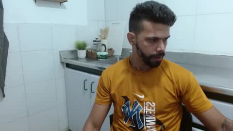 Max  Ashley online show from November 22, 1:54 pm