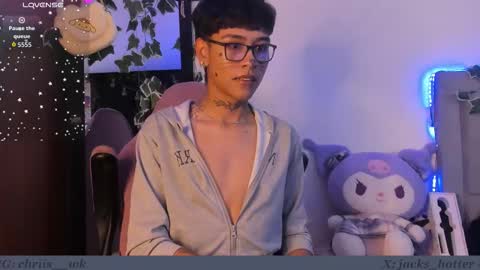 Snapshot of max_beloved chatting on October 30, 6:30 pm Max online show from October 30, 6:30 pm