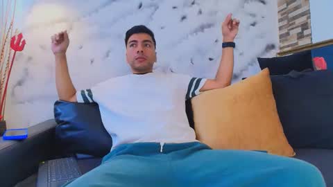 Max Hornye online show from March 21, 6:55 pm