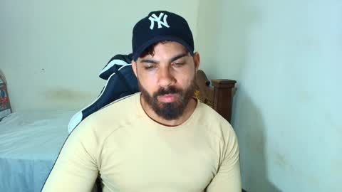 max_love25 online show from December 1, 11:54 pm