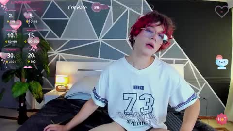 Snapshot of max_lover1 chatting on March 12, 8:10 pm Max lover1 online show from March 12, 8:10 pm