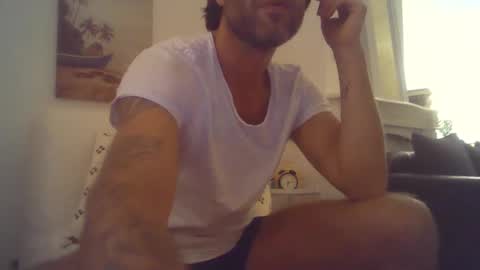 Snapshot of max_original chatting on December 24, 5:13 pm Future Max online show from December 24, 5:13 pm