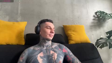    online show from October 5, 6:45 am