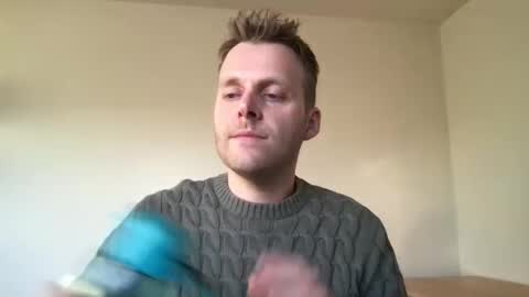 Max take off clothes online show from January 13, 8:47 am