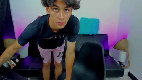 MAX     online show from September 15, 4:07 pm