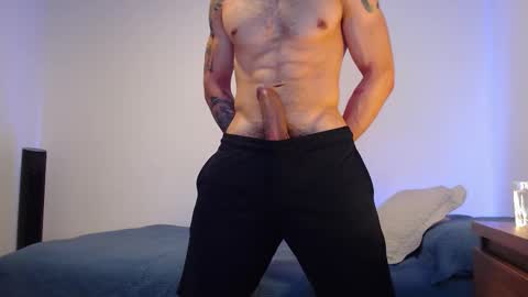 Snapshot of max_xl_ chatting on November 27, 1:18 am max_xl_ online show from November 27, 1:18 am