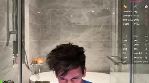 Snapshot of maxandtam chatting on October 29, 8:10 pm Max online show from October 29, 8:10 pm