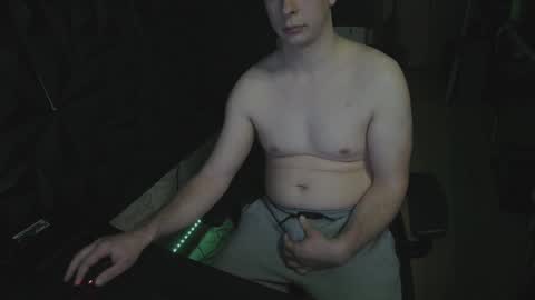 Snapshot of maxboner94 chatting on January 26, 5:23 pm maxboner94 online show from January 26, 5:23 pm