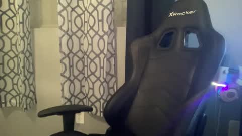 perezcouple online show from January 11, 6:18 am