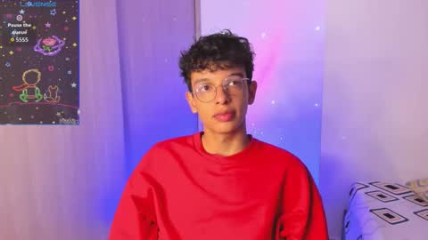 Max  online show from March 8, 12:08 am