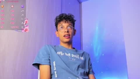 Max  online show from April 3, 12:19 am