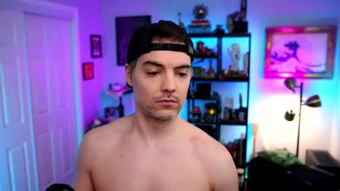 Max Hughes online show from April 12, 2:27 am