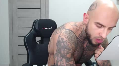 Maximus Fox online show from December 1, 10:09 am