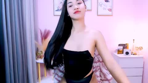 maxie greyson online show from February 15, 12:59 am