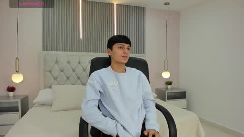 --  -- online show from December 3, 7:01 pm