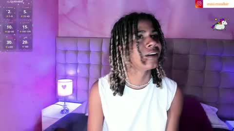 maxim online show from October 7, 6:43 am