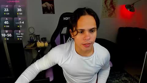 maximiliano_scoott_ online show from December 2, 10:27 pm
