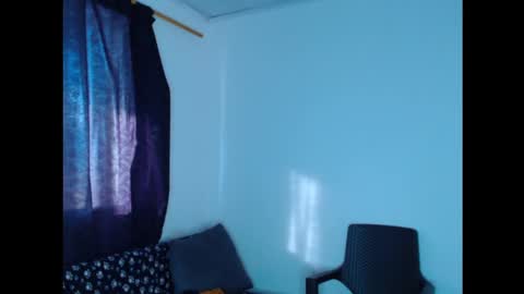 Snapshot of maximo_vega_new chatting on December 11, 12:12 pm Maximo Aron Vega online show from December 11, 12:12 pm