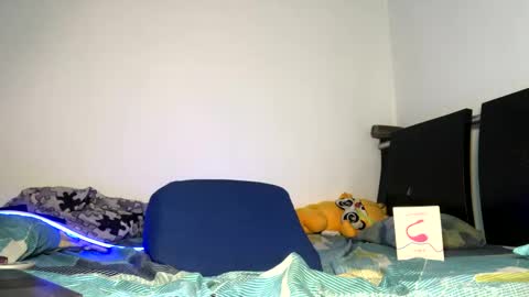 Snapshot of maximo_vega_new chatting on March 10, 10:26 am Maximo Aron Vega online show from March 10, 10:26 am